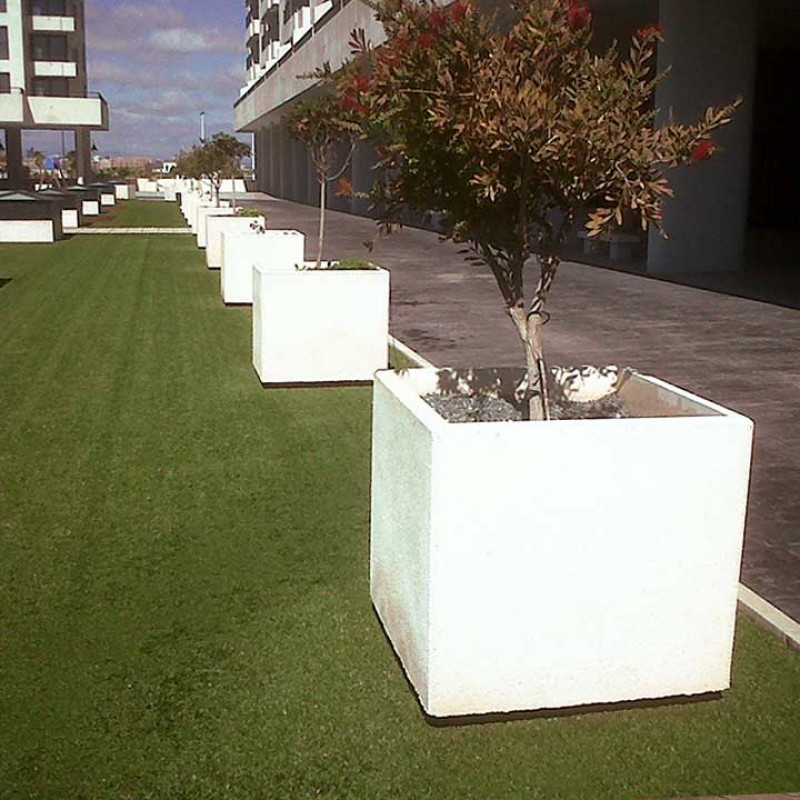 Jardinera de formigó Natzaret